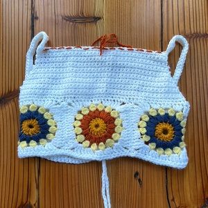 Handmade open back flower crochet tank